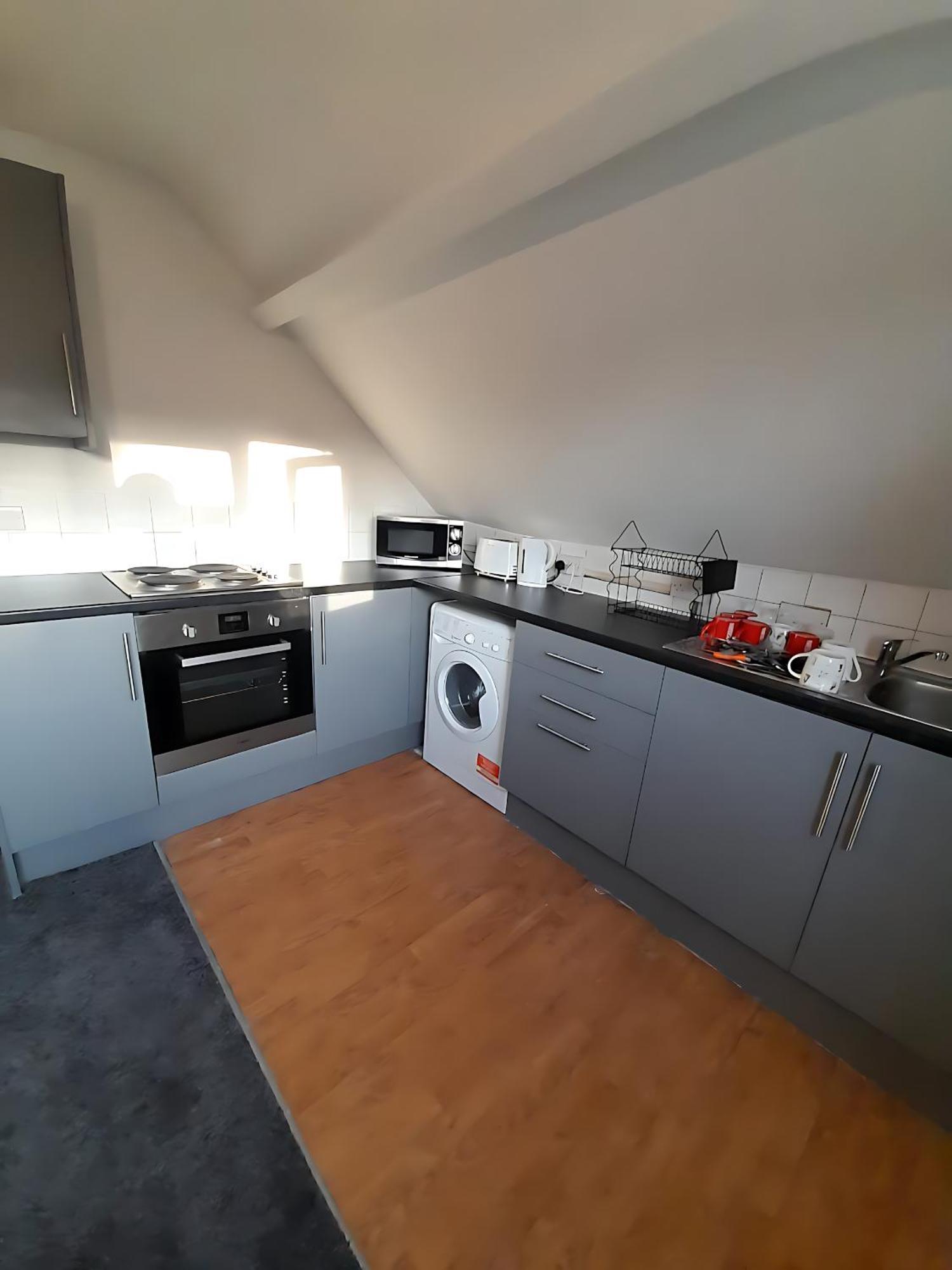Entire Victoria Park Cardiff Apartment With Free Street Parking Bus 17 And 18 Direct To Cardiff City Centre, Fast Free Wi-Fi Exteriör bild